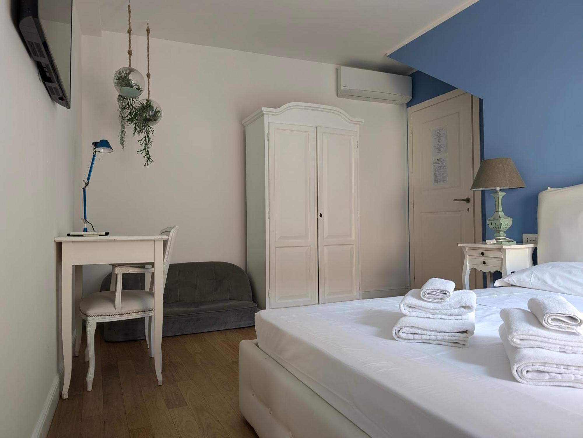 Cosmopolitan Central Rooms Bologna Exteriör bild