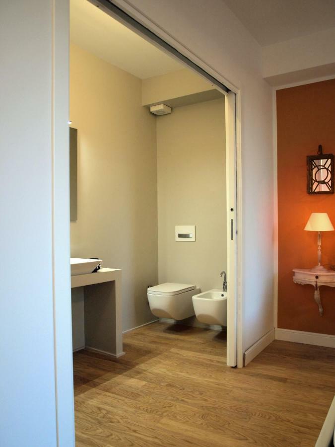 Cosmopolitan Central Rooms Bologna Exteriör bild