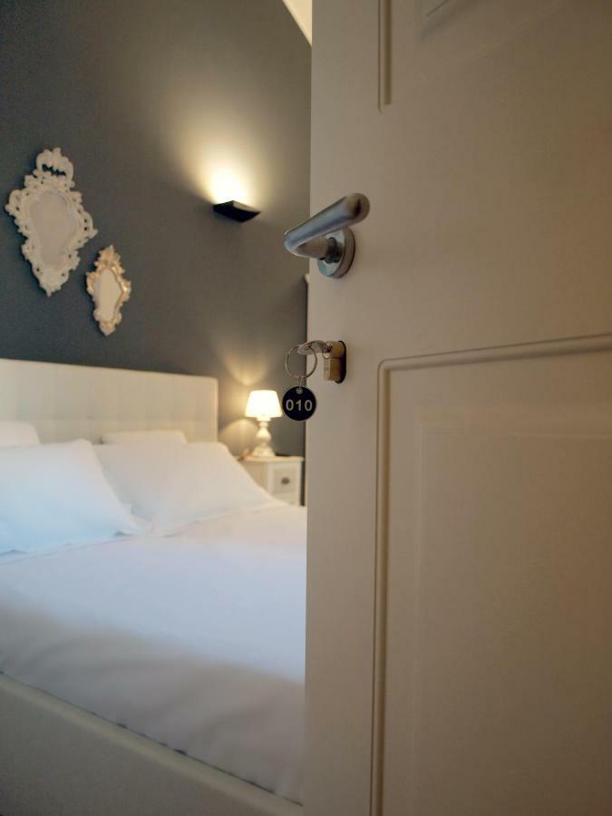 Cosmopolitan Central Rooms Bologna Exteriör bild